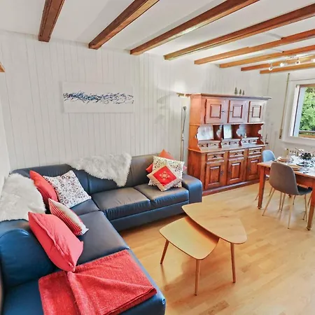 Magnifique A Cote Des Remontees Mecaniques * קראנס-מונטנה